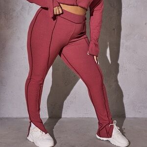 PrettyLittleThing Plus Red Split Hem Seam Detail Leggings